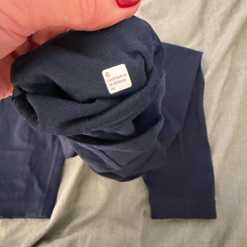 Lululemon Align Low-Rise Pant 25” - Picture 9 of 9